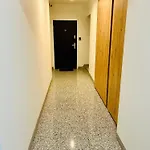 Targowa L5 *